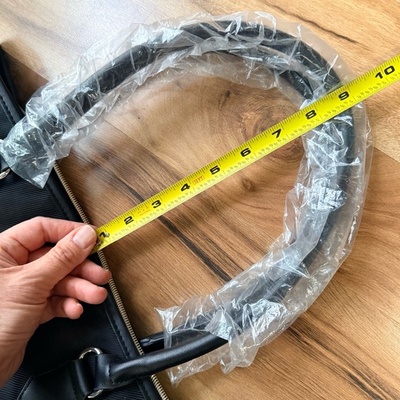 Kenneth Cole REACTION Chelsea Quilted Chevron 15" Laptop & Tablet Business Tote - Picture 7 of 14